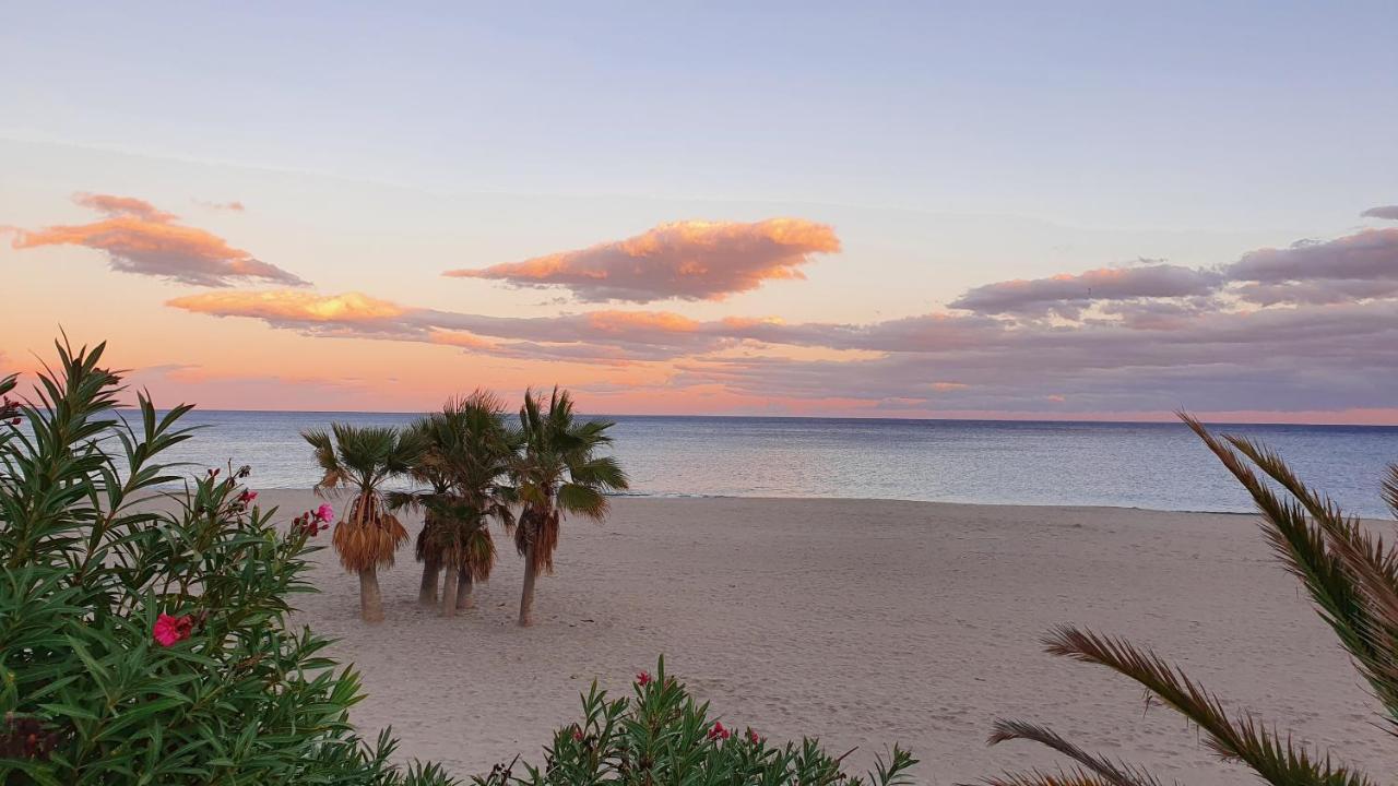 Casa Rainbow - Boutique Bed & Breakfast (Adults Only) Vista de los Angeles-Rumina Esterno foto